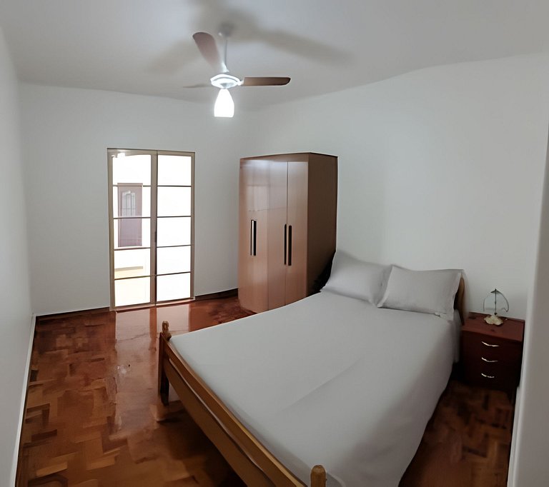 Hospedagem com Piscina e Lazer Completo